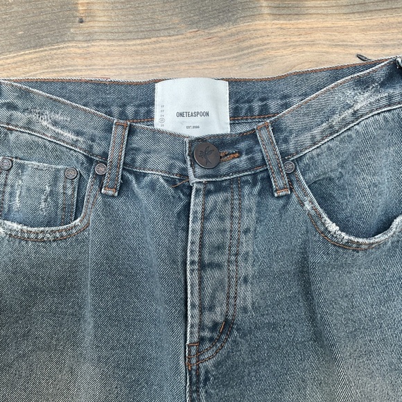 ONE TEASPOON “STEVIES TRUCKERS” SHORTS - Picture 2 of 7